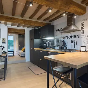 http://mar-modern-flat.hotels-perugia.com